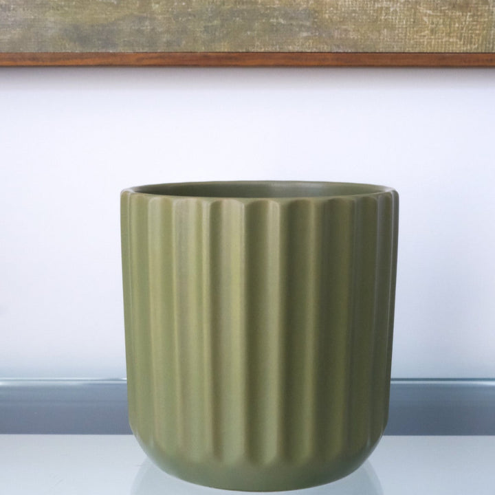 CLOVER POT