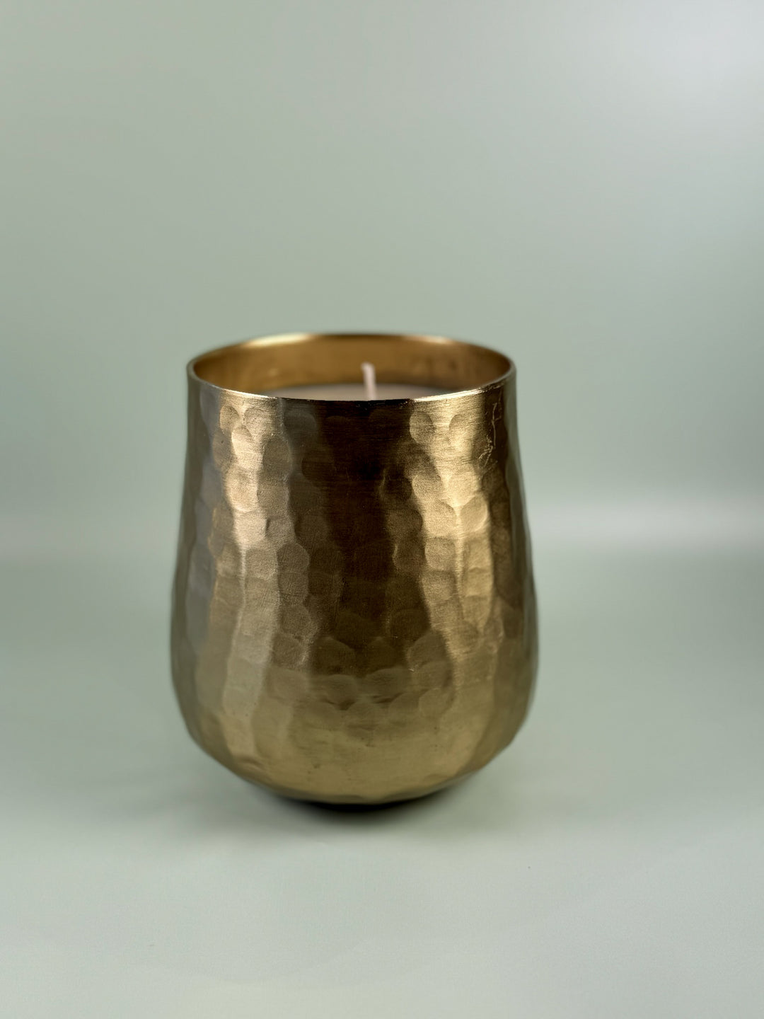 GOLD HAMMERED CANDLE