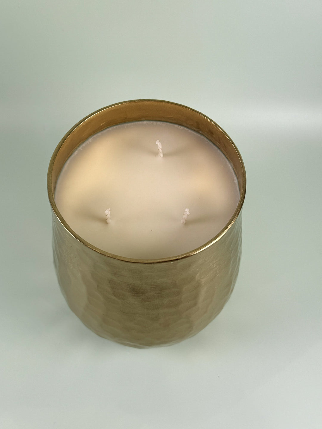 GOLD HAMMERED CANDLE
