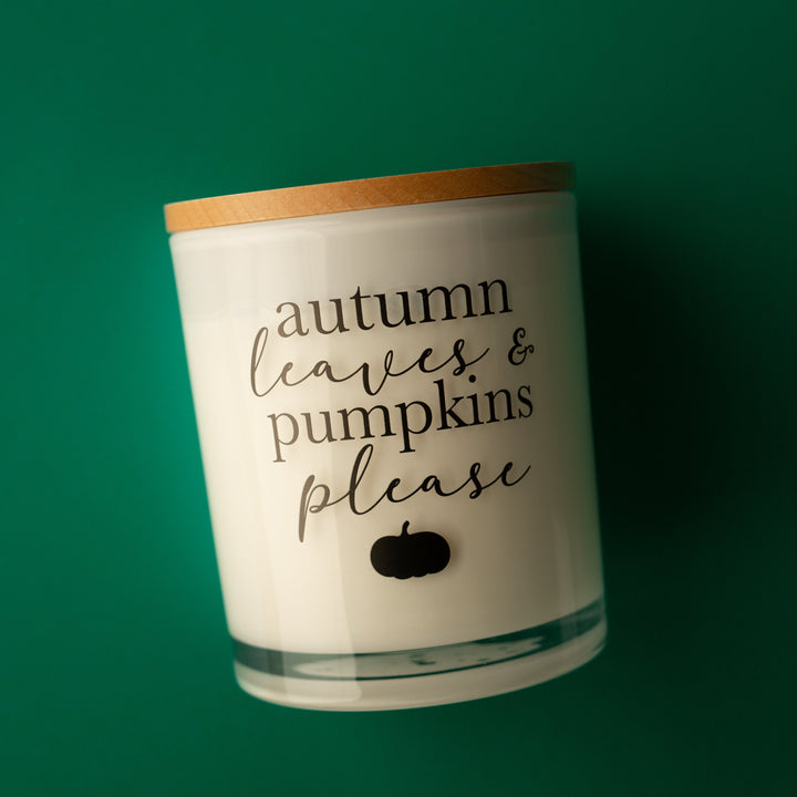 AUTUMN LEAVES AND PUMPKINS PLEASE CANDLE