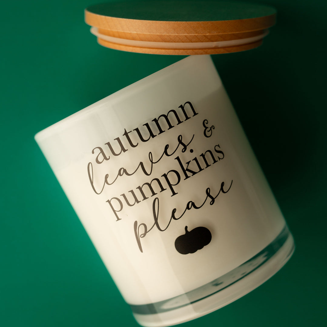 AUTUMN LEAVES AND PUMPKINS PLEASE CANDLE