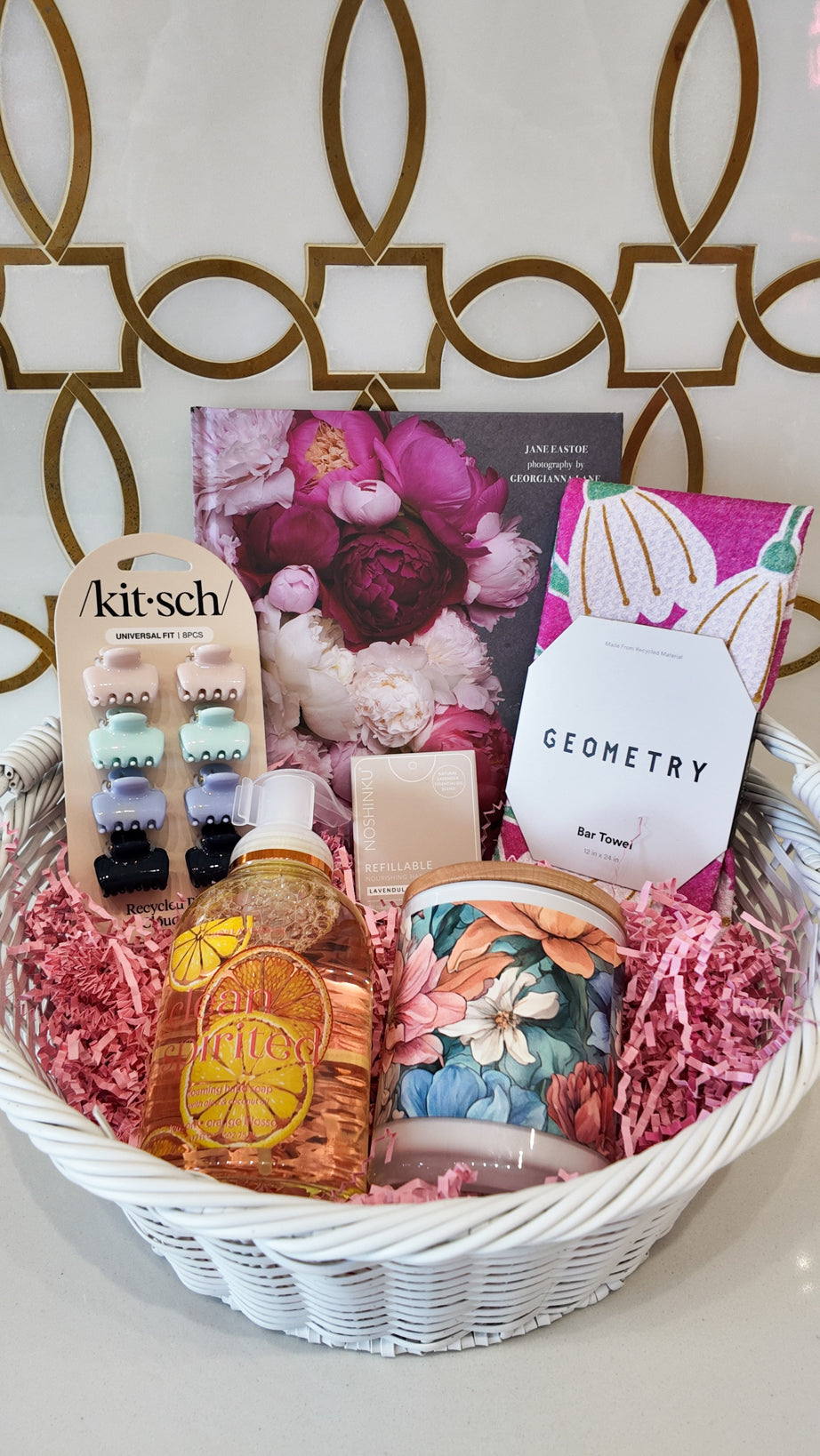 EASTER W/ GIFT ITEMS