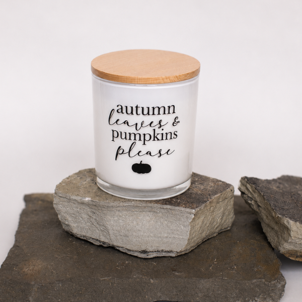 AUTUMN LEAVES AND PUMPKINS PLEASE CANDLE
