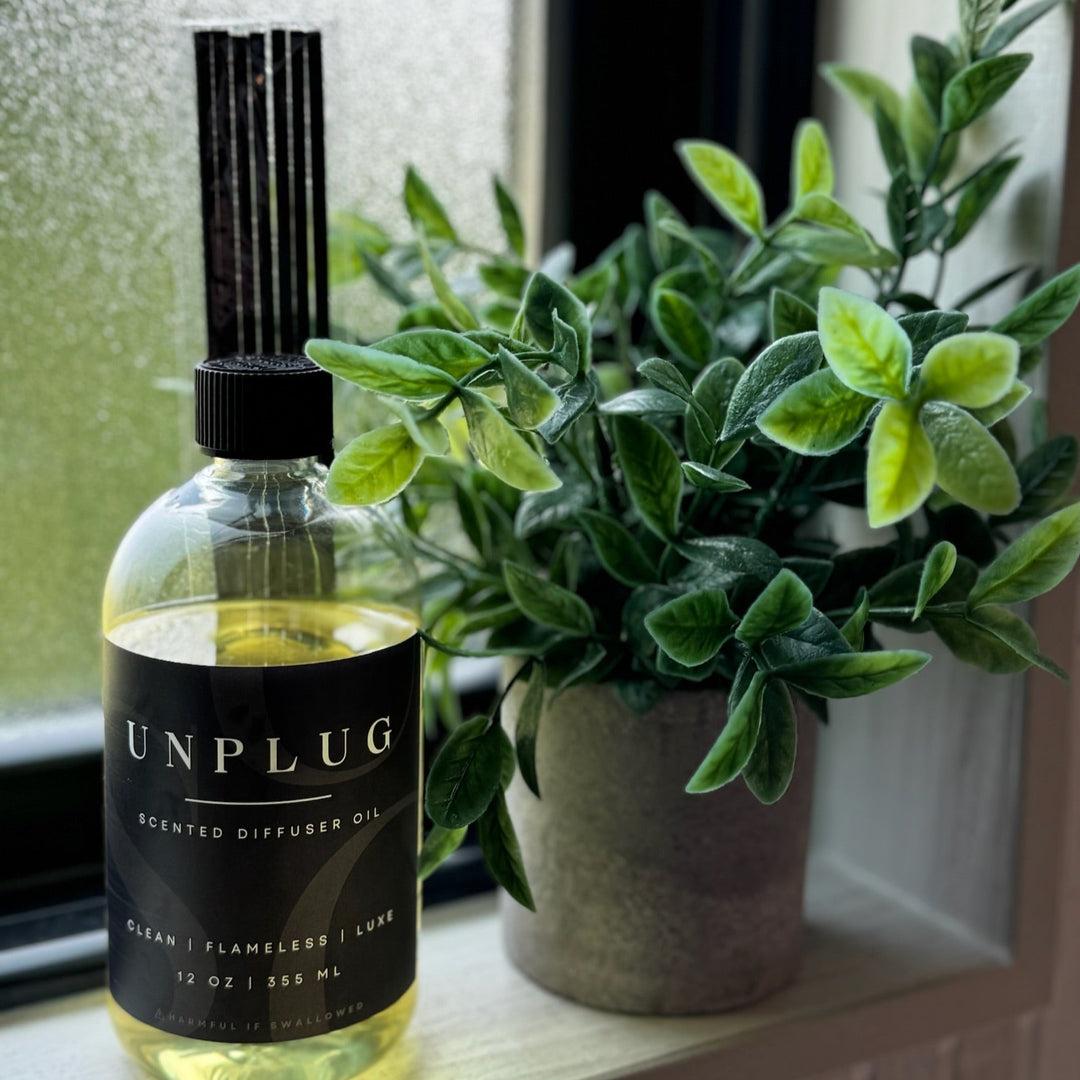 LUXE SCENTED DIFFUSER OIL + REEDS