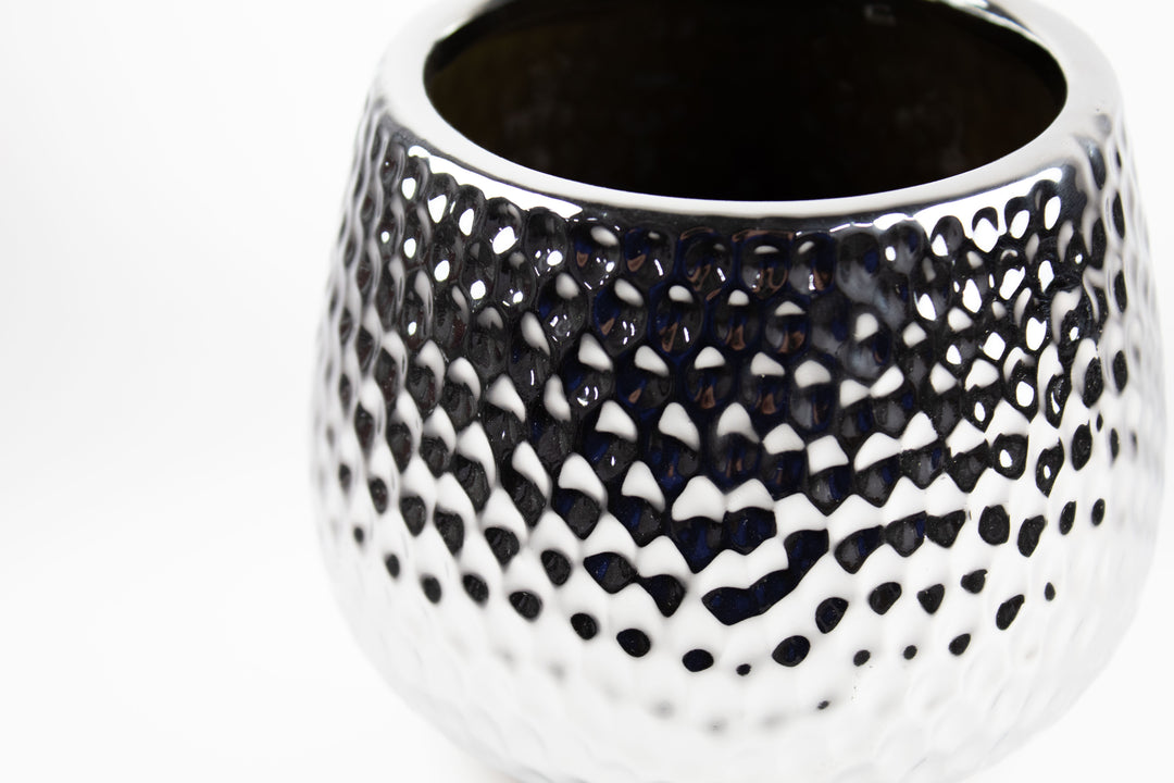 CHROME POT