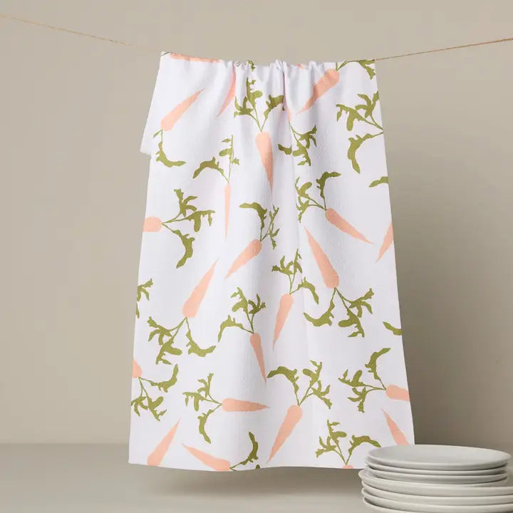 CARROT TOSS TEA TOWEL