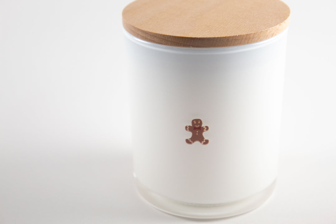 DAINTY GINGERBREAD MAN PRINTED CANDLE