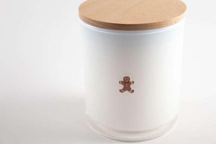 DAINTY GINGERBREAD MAN PRINTED CANDLE