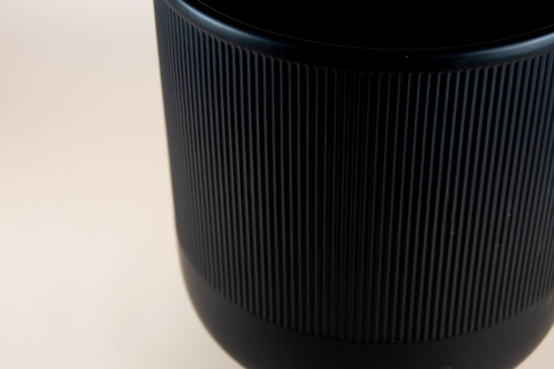 FRINGE POT