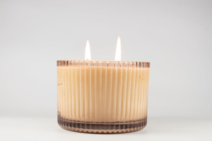 FLUTED GLASS CANDLE