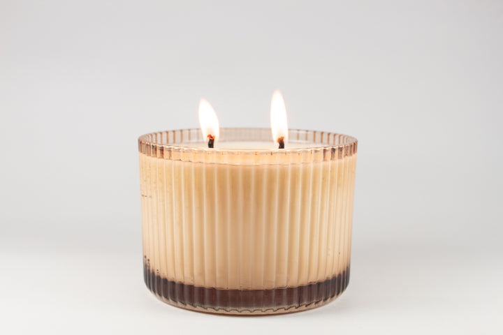 FLUTED GLASS CANDLE
