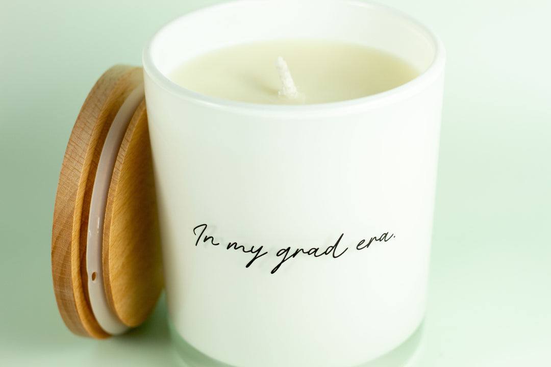IN MY GRAD ERA CANDLE