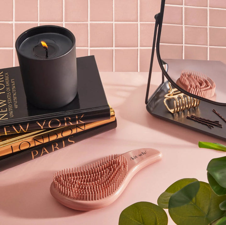 DETANGLING BRUSH - TERRACOTTA
