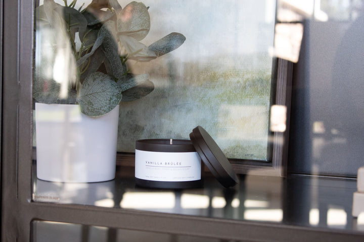MATTE BLACK TIN CANDLE