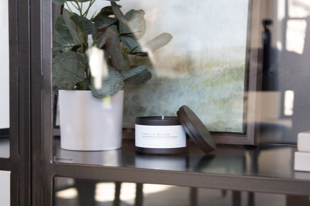 MATTE BLACK TIN CANDLE