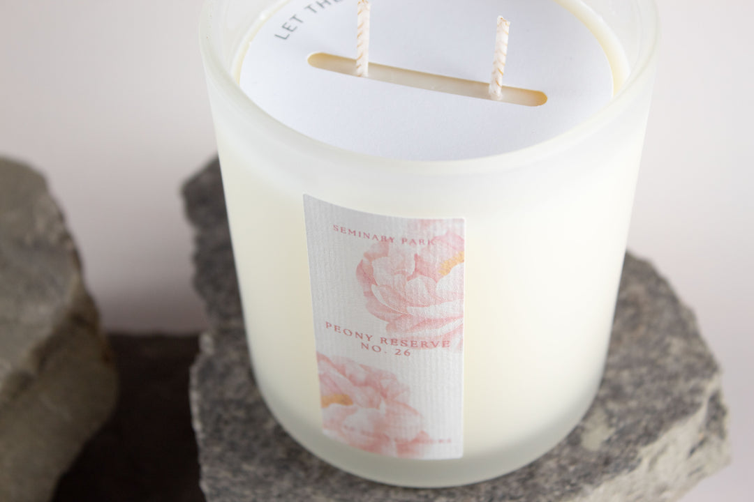 PEONY RESERVE CANDLE - FROSTED