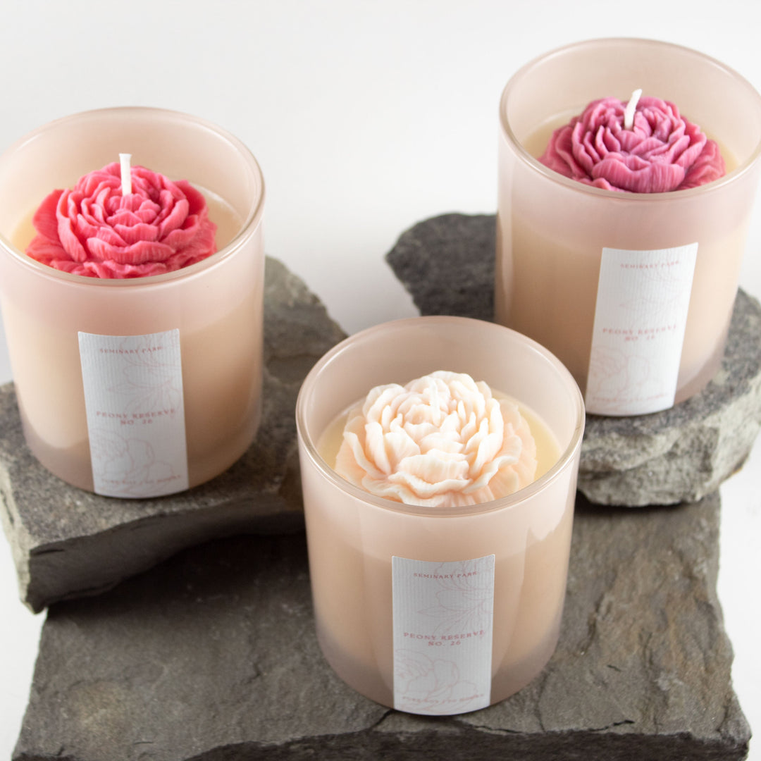 PEONY RESERVE CANDLE - SAND DUNE