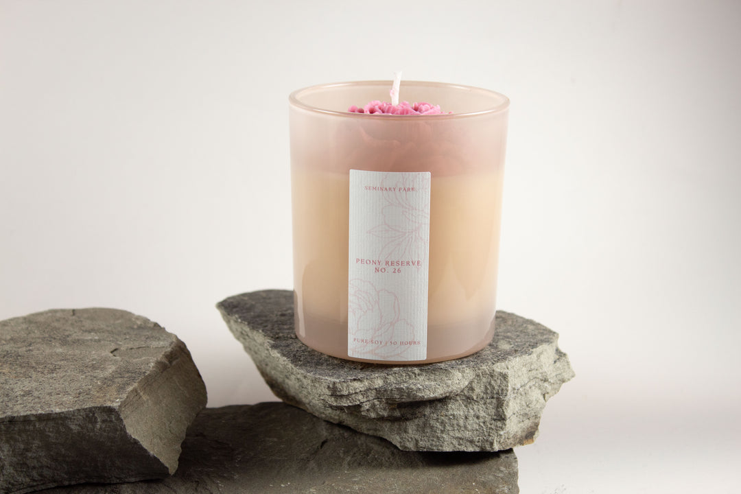 PEONY RESERVE CANDLE - SAND DUNE