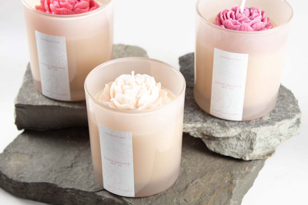 PEONY RESERVE CANDLE - SAND DUNE