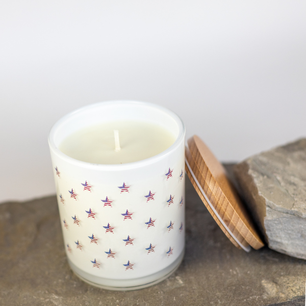 STAR FLAG WRAP CANDLE