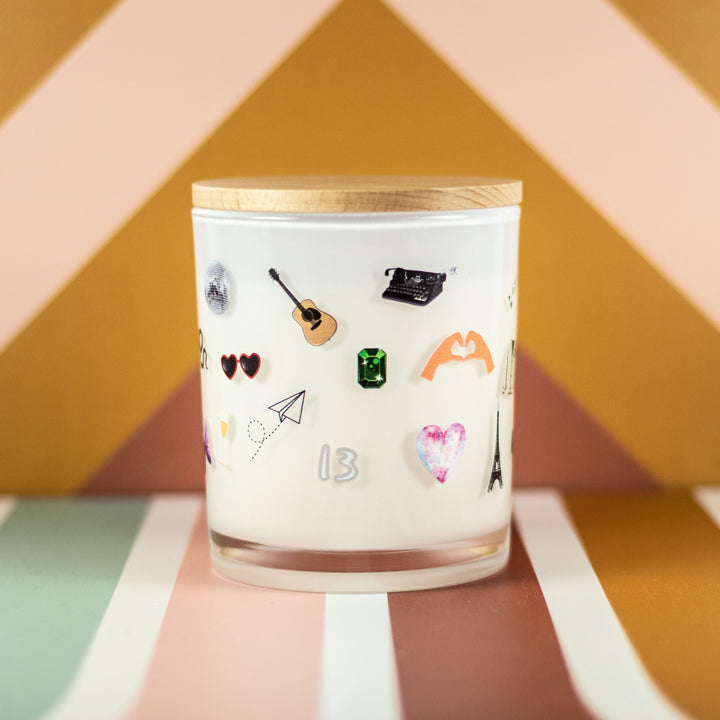 TAYLOR SWIFT ICON CANDLE