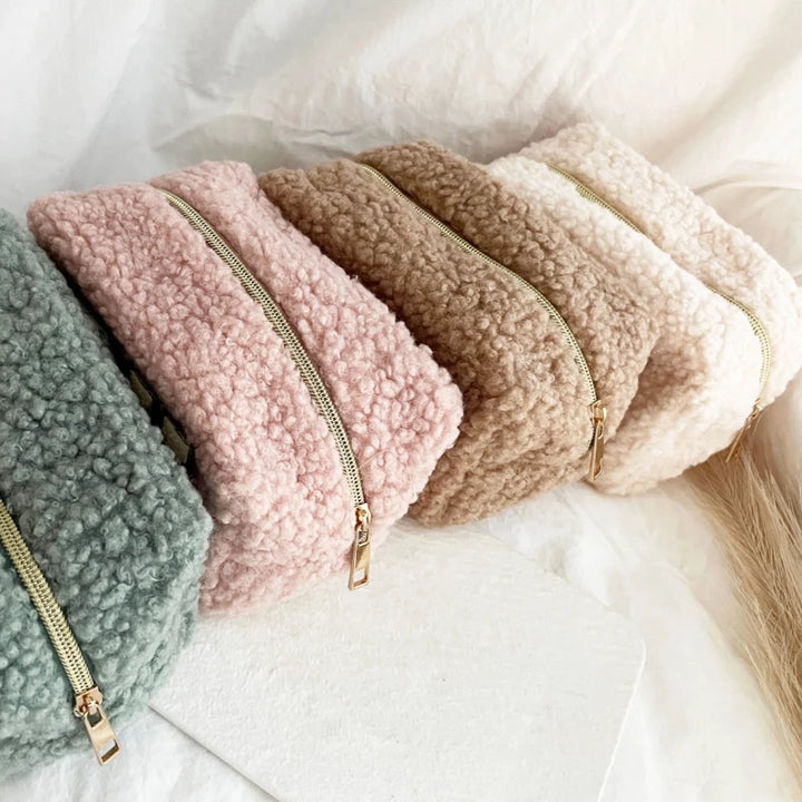 TEDDY BEAR MAKEUP BAG