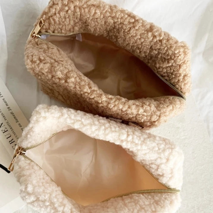 TEDDY BEAR MAKEUP BAG