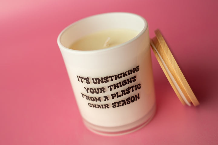 UNSTICKING THIGHS SEASON CANDLE