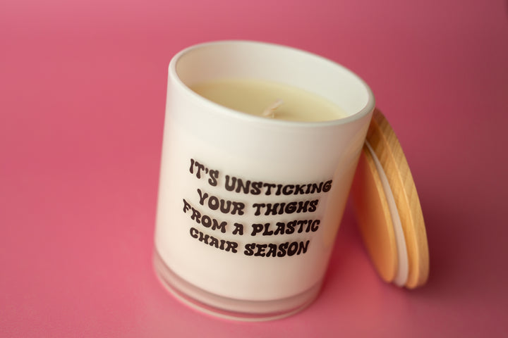 UNSTICKING THIGHS SEASON CANDLE