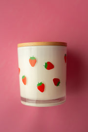STRAWBERRY WRAP CANDLE
