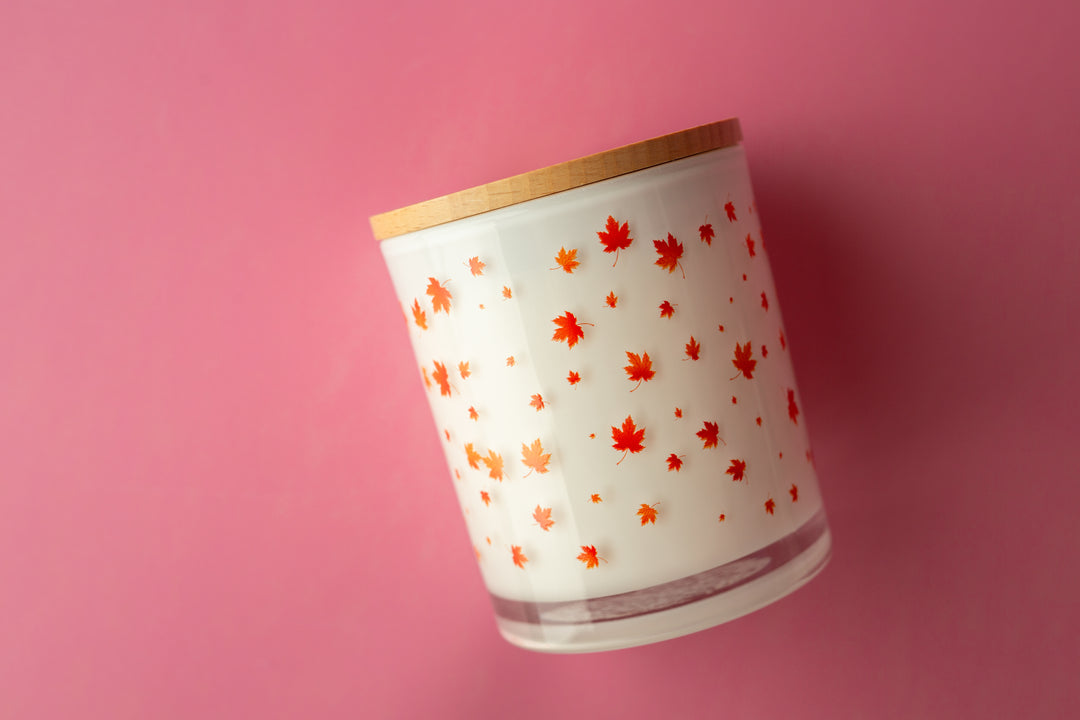 FALLING LEAVES CANDLE