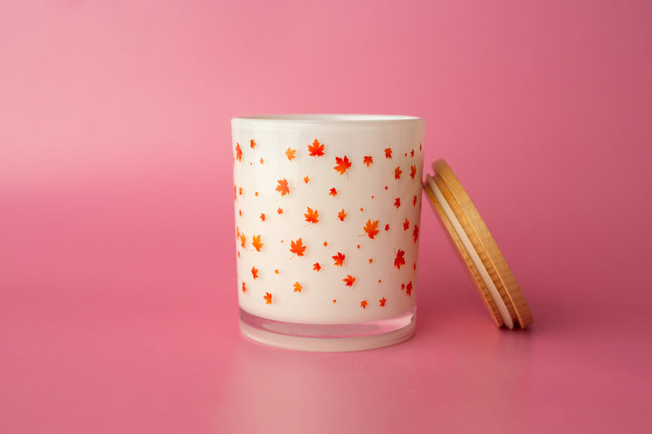 FALLING LEAVES CANDLE