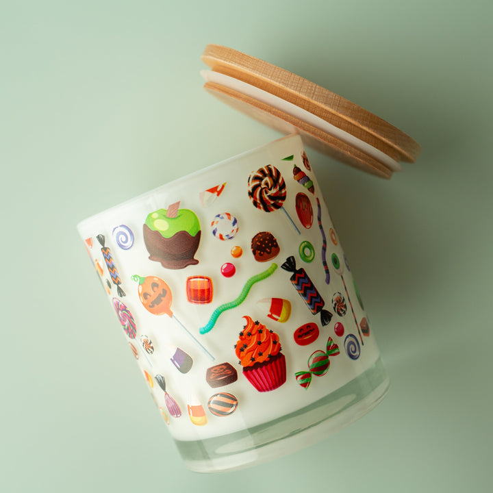 HALLOWEEN CANDY CANDLE