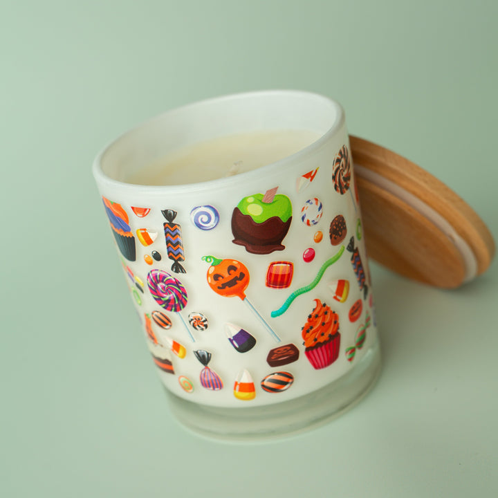 HALLOWEEN CANDY CANDLE