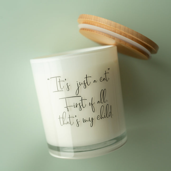 IT'S JUST A CAT CANDLE