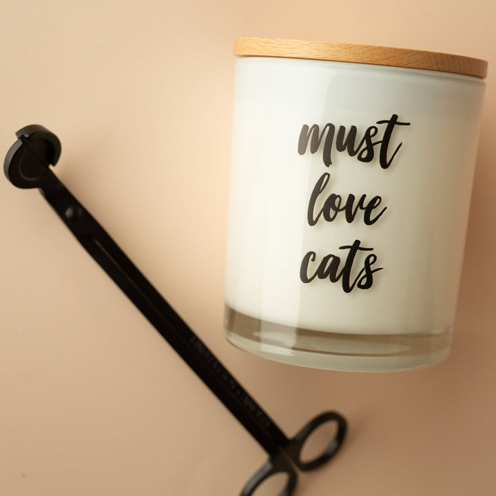 MUST LOVE CATS CANDLE