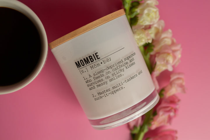 MOMBIE CANDLE