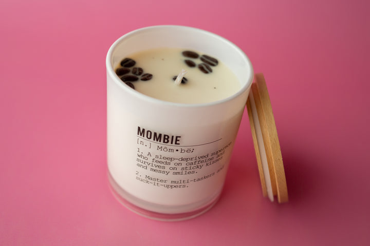 MOMBIE CANDLE