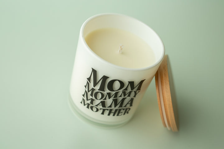GROOVY MAMA CANDLE