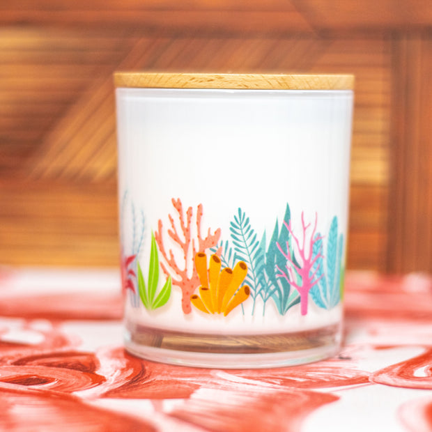 Coral wrap candle